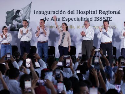 Regidor de Morena exhibe desabasto de medicinas en hospital que inauguró Sheinbaum (Video)