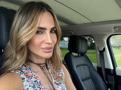 María Vázquez muestra cómo sacarle provecho al color y estampado de moda que son furor este otoño