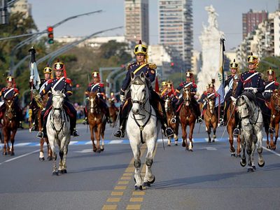 Desfile militar: a qué hora es y cuáles son los cortes de calles y el recorrido