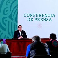 Ssa insiste: no se debe tomar foto a la credencial de elector de quienes se vacunan