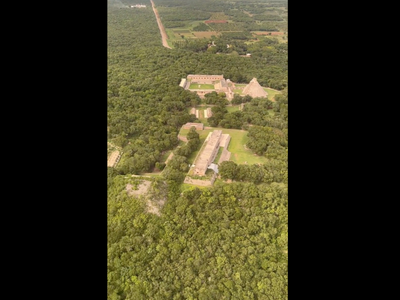 AMLO presume que ya está casi la totalidad de la vía Palenque-Cancún del Tren Maya