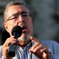 Está en curso un golpe de Estado en Guatemala, denuncia el presidente electo Bernardo Arévalo