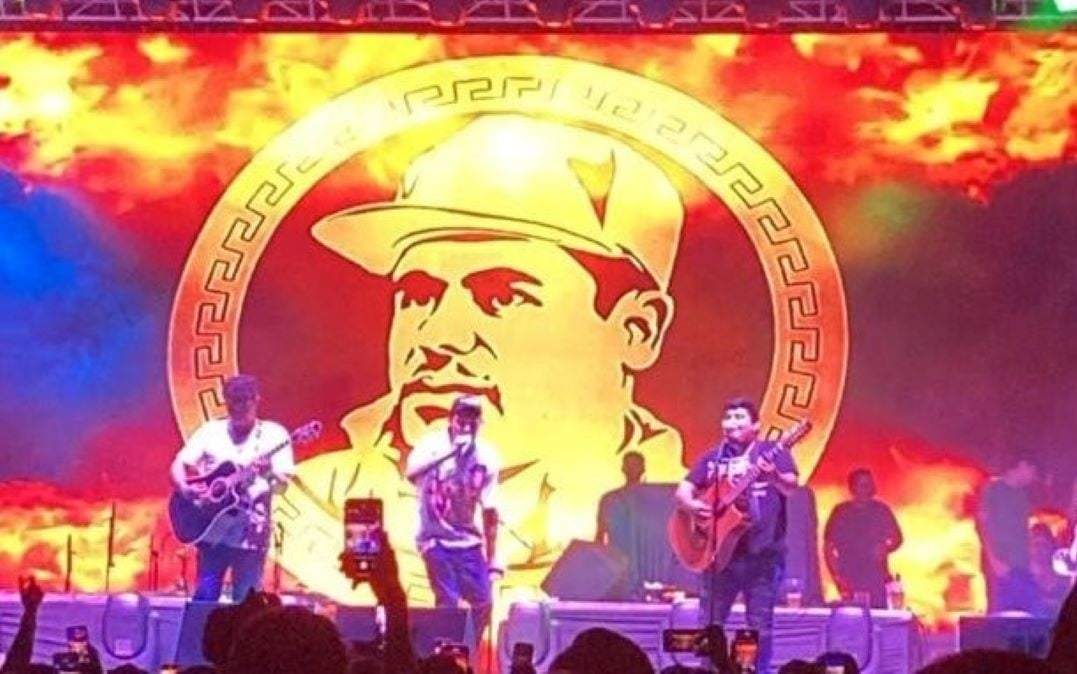 Participación del cantante Peso Pluma en el 8 Music Fest, como parte de los festejos de aniversario de Culiacán, Sinaloa