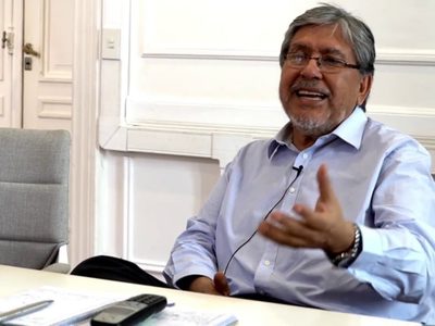 Fernando “Chino” Navarro: “Lo único que hay ahí son los movimientos sociales para ayudar”