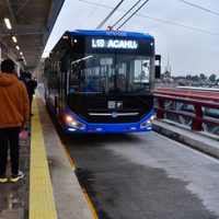 Trolebús elevado arranca con 26 unidades en la zona oriente de la Ciudad de México