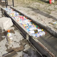 Una ciudad sustentable: Zapala comenzó a construir con ecoladrillos