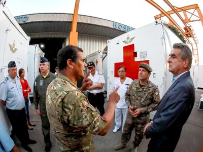 Según Rossi, “en muchos lugares hay aplausos” para las Fuerzas Armadas