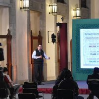 "Que sumergirte en las olas no provoque una tercera ola", pide Alomía