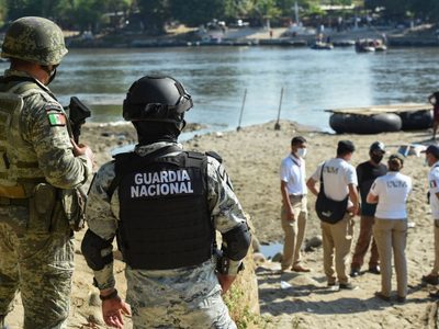 México refuerza sus fronteras e impide el ingreso de cientos de guatemaltecos