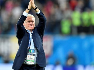 Deschamps, la victoria su único estilo de juego