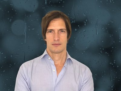 Desarraigo y tristeza: Ivan de Pineda atravesó parte de su infancia lejos de la familia