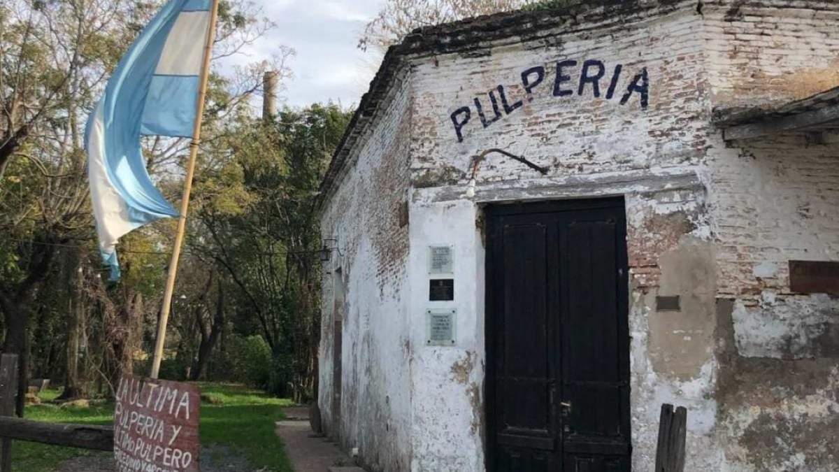Reabre al público la última pulpería. Fuente; (Instagram)