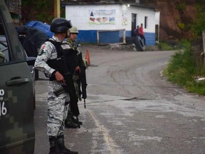 Reportan balaceras constantes y carreteras bloqueadas por grupos criminales en Chicomuselo
