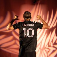 Aseguran que Rayados demandó al Inter Miami por fichaje de Pizarro