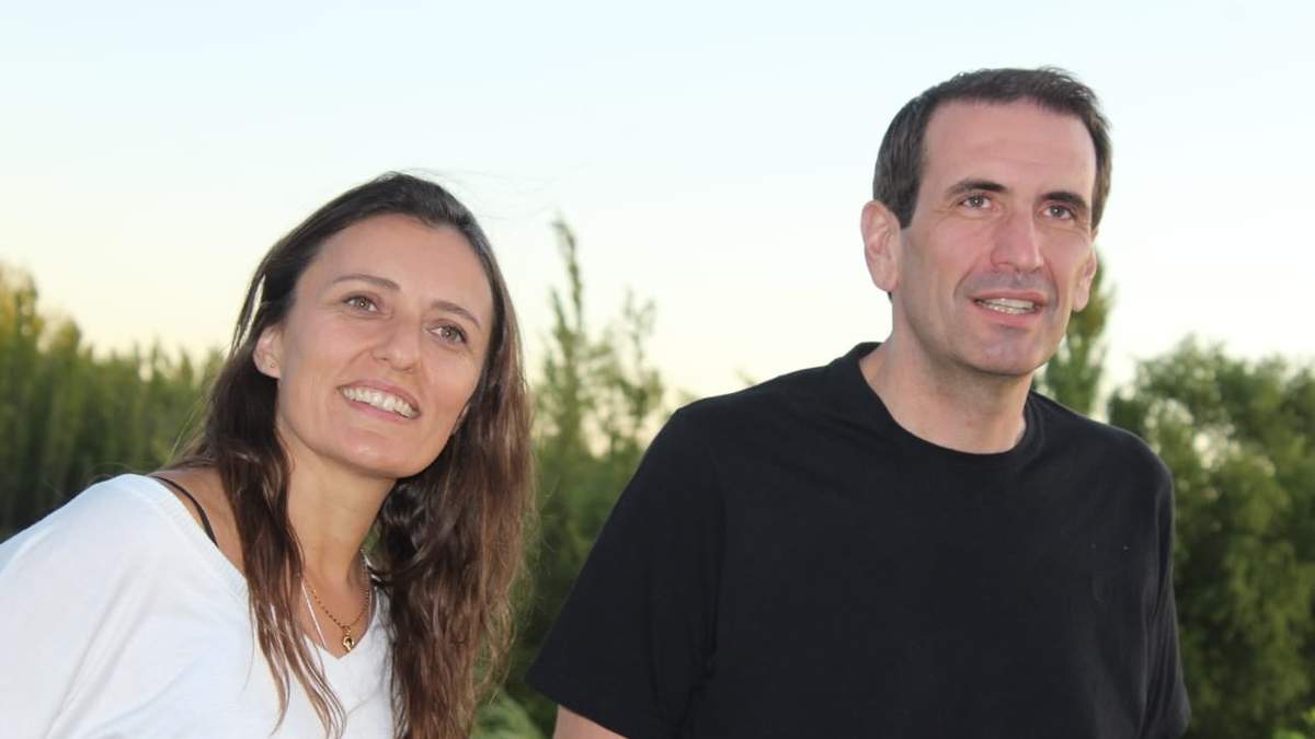 Valeria Todero junto al candidato a gobernador Pablo Cervi, de Juntos por el Cambio. Fuente: (Prensa JxC)