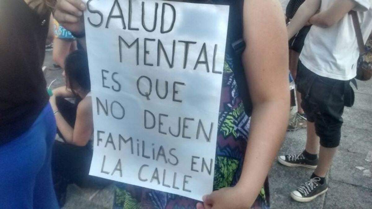 Marchan por los derechos de los pacientes de salud mental. Fuente: Twitter