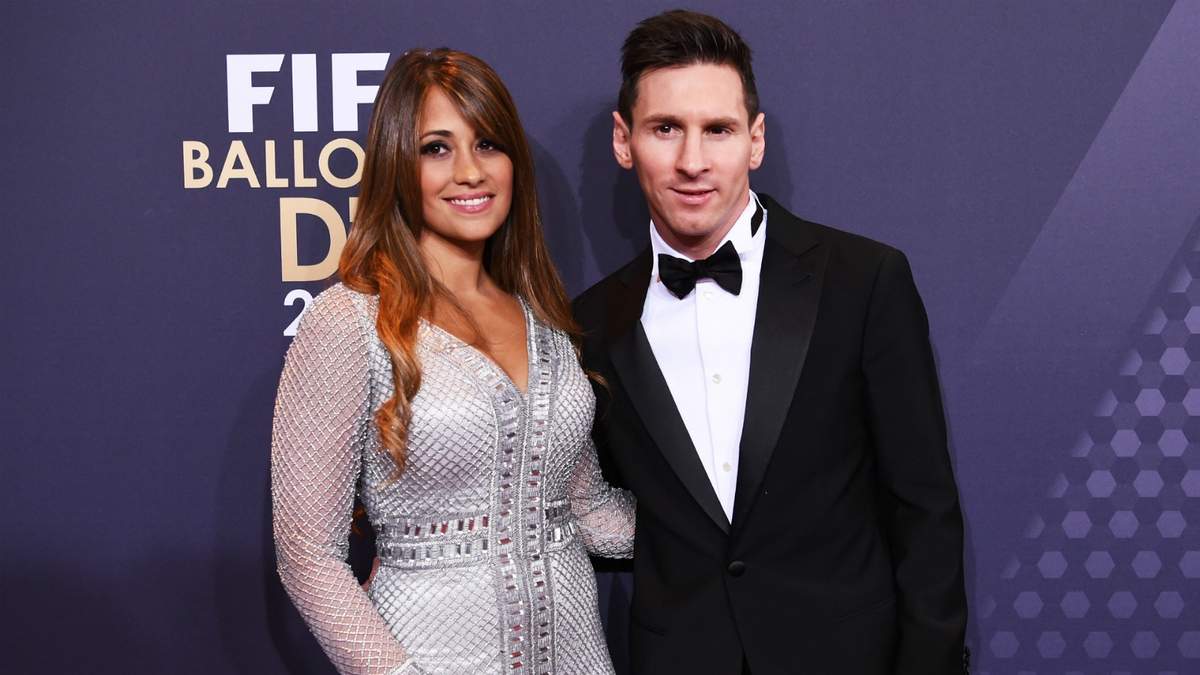 Antonela Roccuzzo y Lionel Messi. Fuente: (Instagram)