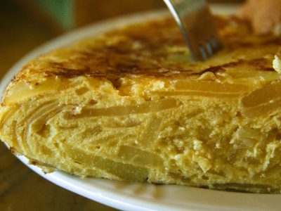 Fácil y deliciosa: cómo prepara tortilla de papas el célebre cocinero Ferrán Adriá