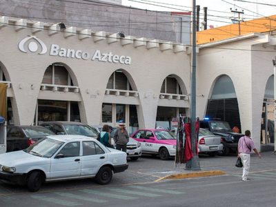 Tiktoker denuncia que extorsionadores robaron 60 mil pesos de su cuenta de Banco Azteca (Video)