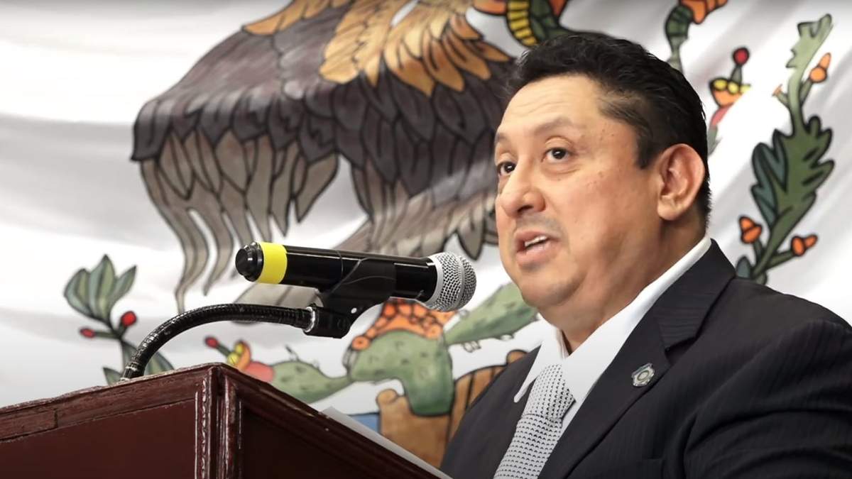 Uriel Carmona
