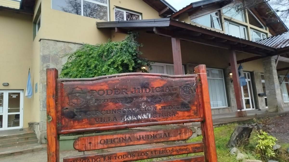 En la fiscalía de Villa La Angostura, se impulsó el sobreseimiento del funcionario. Fuente: (MPF)