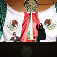 Dinero de fideicomisos, para pagar vacunas contra covid-19: Hacienda