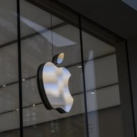 Apple se dispara en Bolsa impulsada por iPhone 17 y acaricia los 4 billones de dólares de cotización