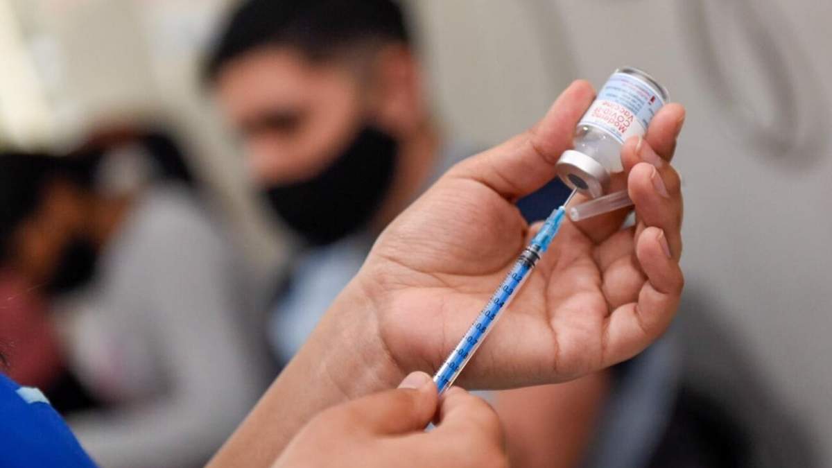 Vacuna contra el coronavirus. Fuente: (Twitter)