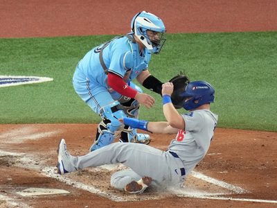 Dodgers fuerzan a séptimo juego de la Serie Mundial, con victoria de 3-1 sobre Azulejos