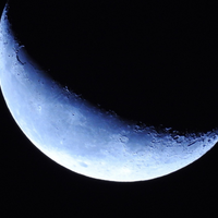 El ritual de la luna creciente para hacer este miércoles y que el dinero se multiplique en tu vida