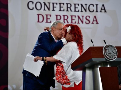 Layda Sansores se despide a AMLO en la mañanera: "dejará a sus seguidores en la orfandad"