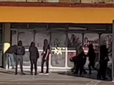 Manifestación de estudiantes en CU durante la toma de protesta del nuevo rector Leonardo Lomelí