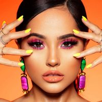 ¡Está de estreno! Becky G sorprendió con sus bailes en un nuevo videoclip