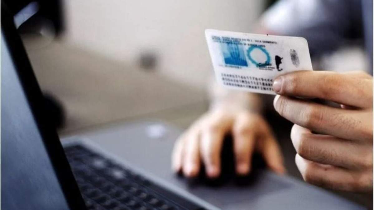 Documento Nacional de Identidad. Fuente: (baenegocios).