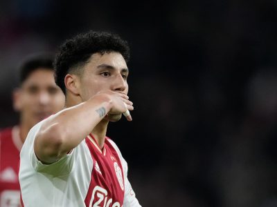 El mexicano Jorge Sánchez marca su primer con en Europa con el Ajax