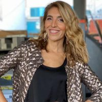 "Estoy enamorada de vos": Karina Iavícoli hizo esta tremenda confesión en vivo. ¡Nos dejó en shock!