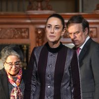 Sheinbaum se reúne con su gabinete tras imposición de aranceles de Trump