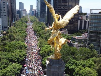 La comunidad LGBTTTIQ+ marchó en un ambiente de lucha por la libertad, justicia y dignidad (Video)