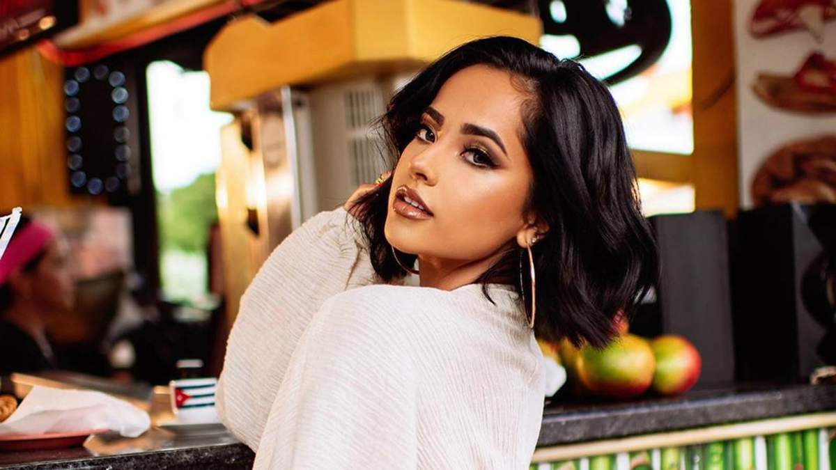 Becky G. Fuente: (Twitter)
