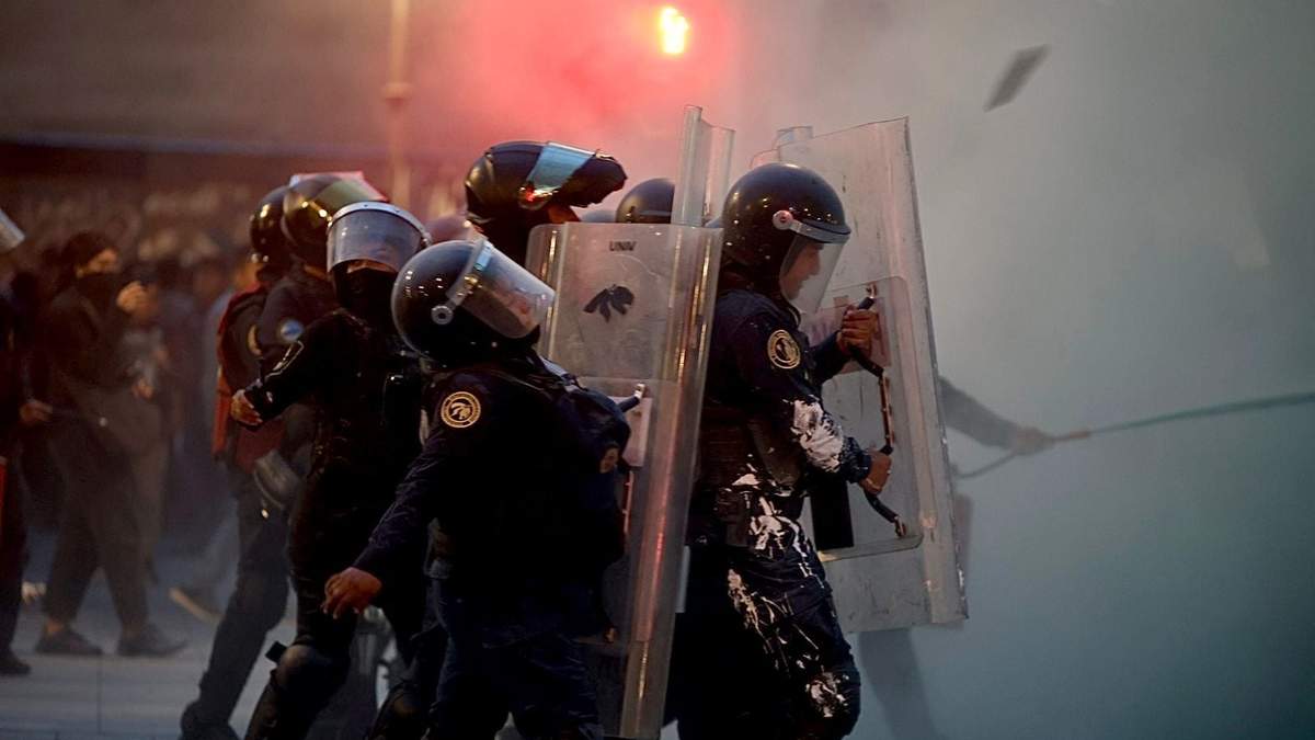 Policías en la marcha del 2 de octubre