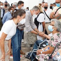 Reyes de España visitan las zonas afectadas por el volcán Cumbre Vieja en La Palma