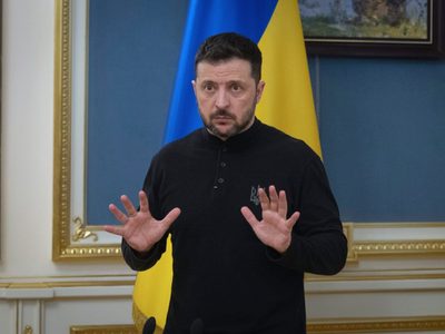 Zelenskyy dice que Ucrania está lista para un alto el fuego parcial tras acuerdo mediado por EU