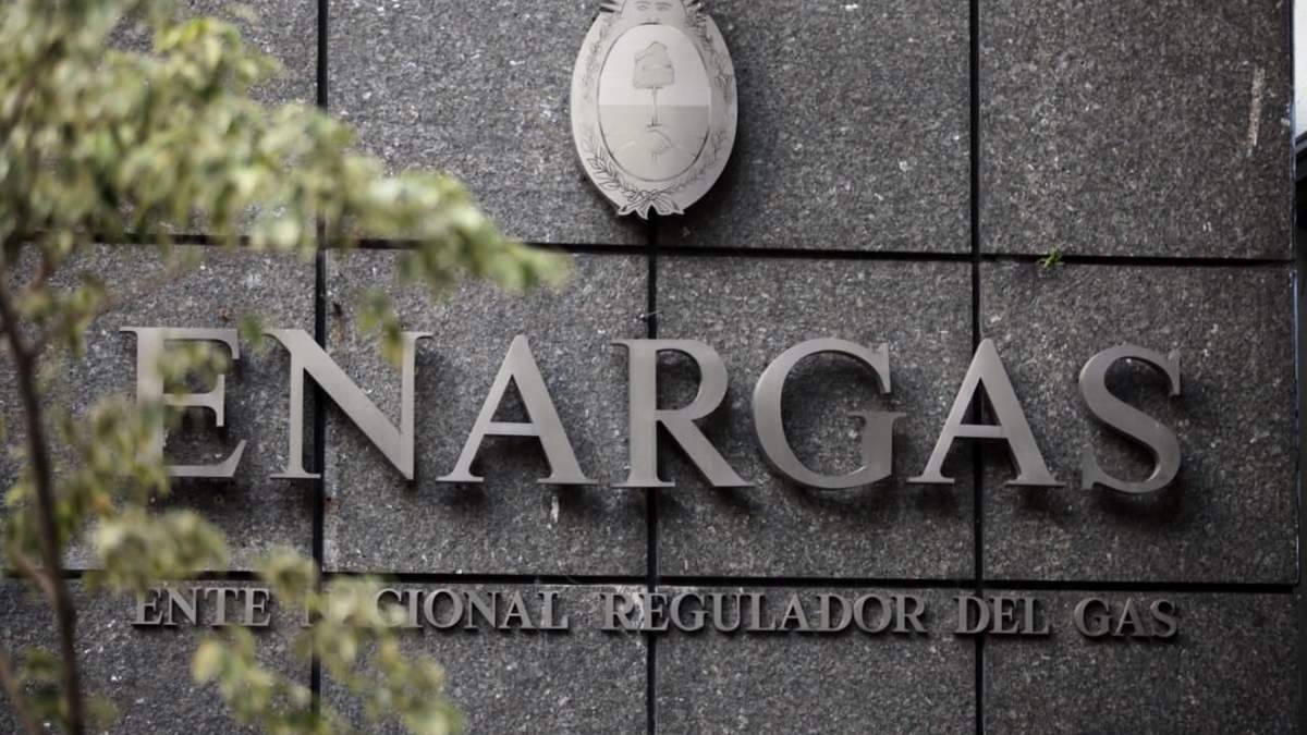Es la resolución 322/2021. Fuente: (Twitter)