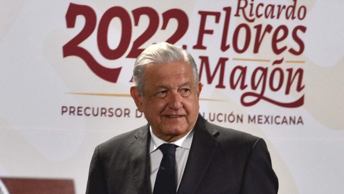 El mandatario durante su conferencia matutina