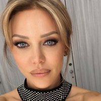 Evangelina Anderson y su hija hicieron match con un llamativo y polémico look que muchas querrán imitar