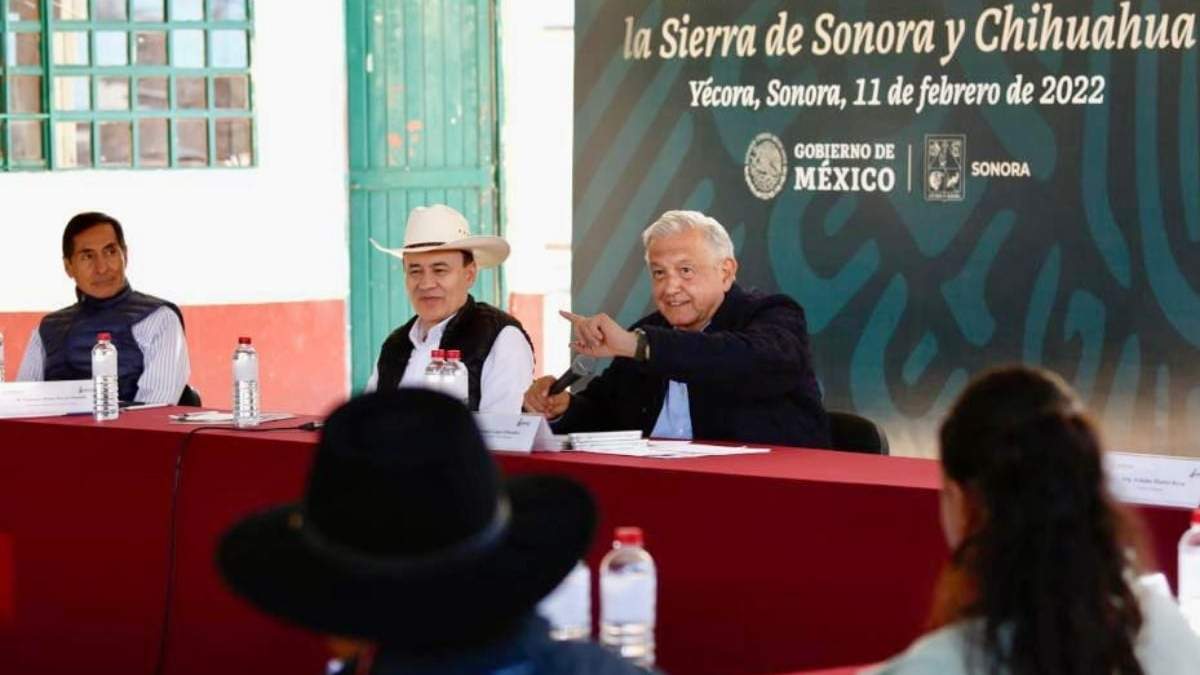 El presidente Andrés Manuel López Obrador en su reunión con autoridades de Sonora y Chihuahua