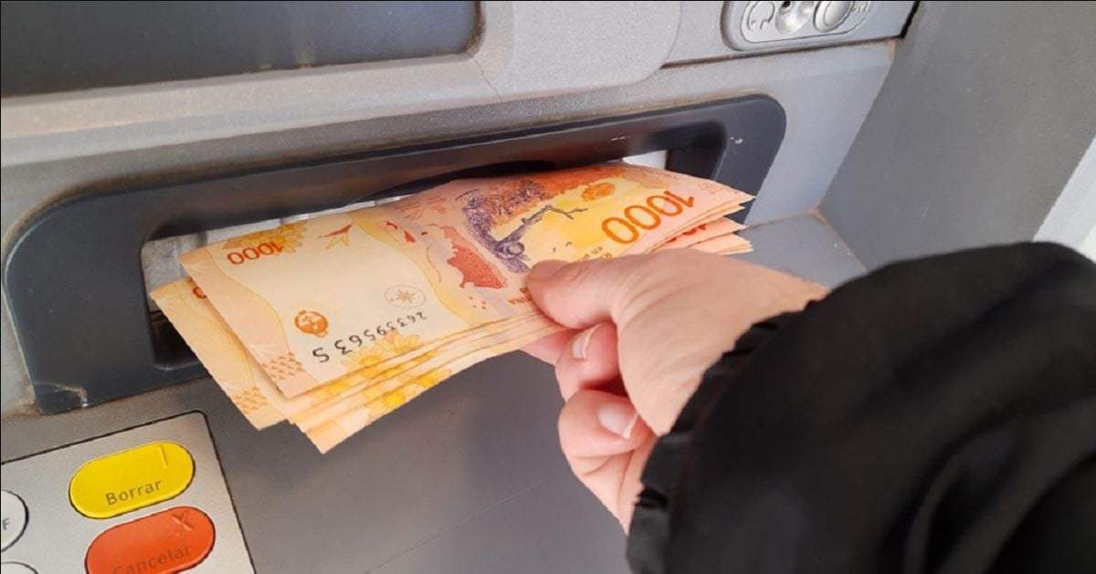 El Gobierno provincial adelantó el depósito de los haberes de los Trabajadores para este viernes 27. Fuente: (Facebook)
