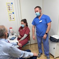 Ocupación hospitalaria por covid-19 disminuyó 98% con respecto al pico de la pandemia: Salud