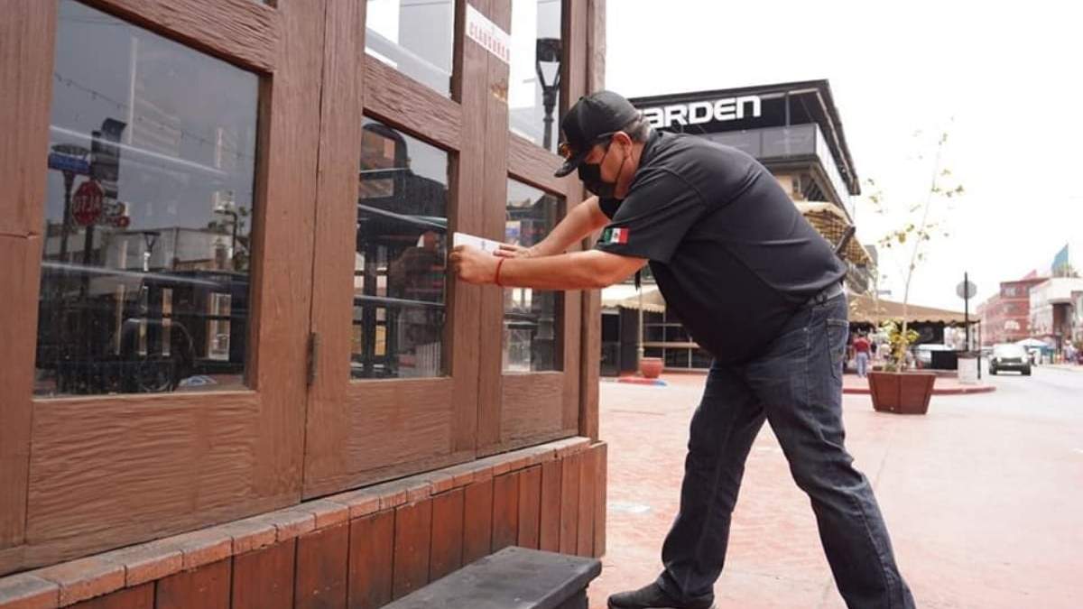 El gobierno de Ensenada clausuró el Manguito Bar, propiedad del Grupo Papas&Beer