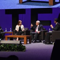 AMLO en un abarrotado Tec: "me abstendría si no fuera yo el candidato"